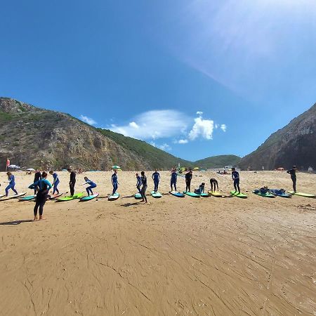 Moby Dick Lodge Malveira da Serra Exteriér fotografie